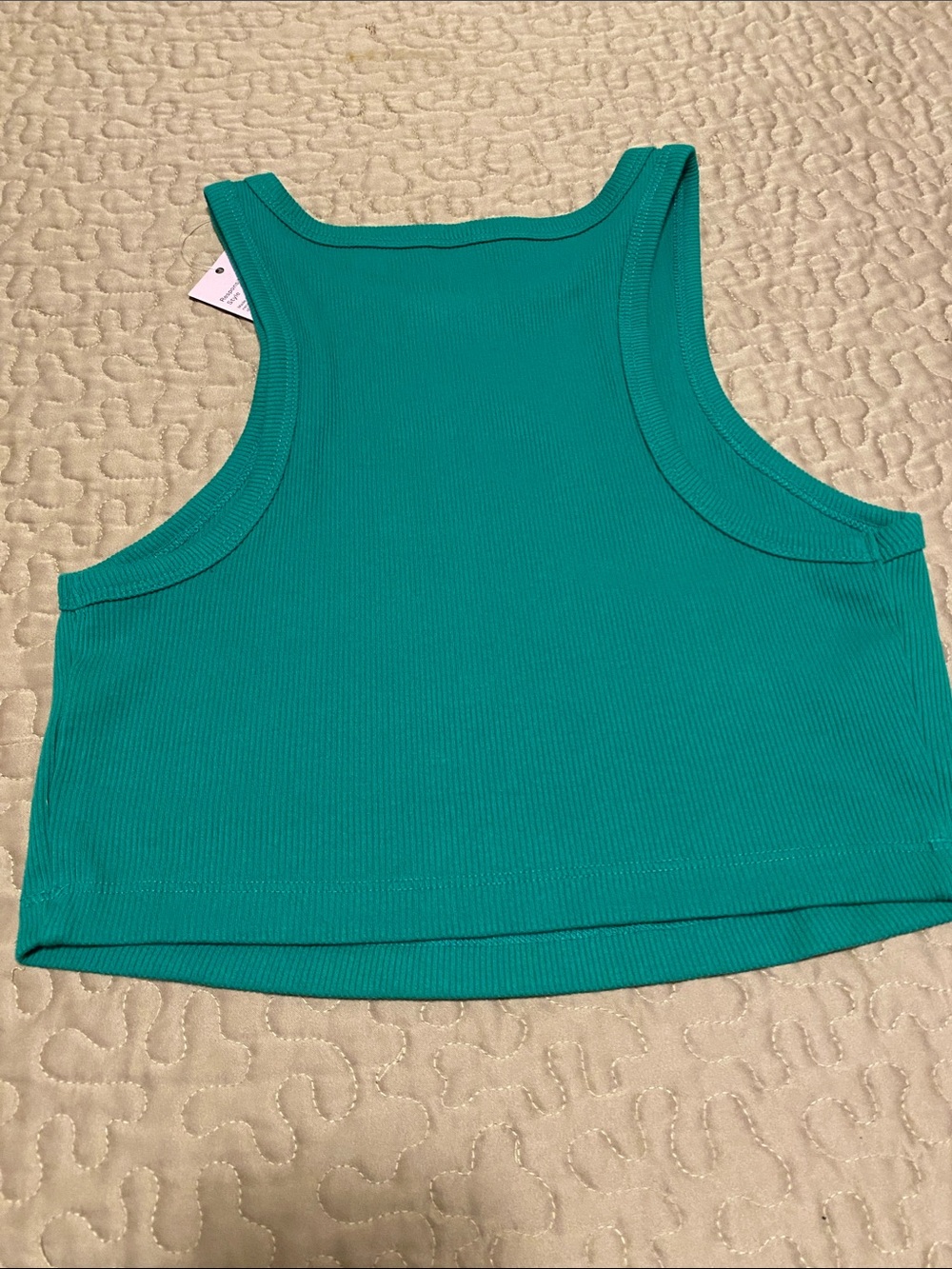 Cute Ribbed Cropped Tank Top - Picture 4 of 4